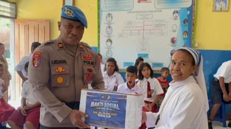 Si Propam Polres Kepulauan Tanimbar Gelar Aksi Sosial