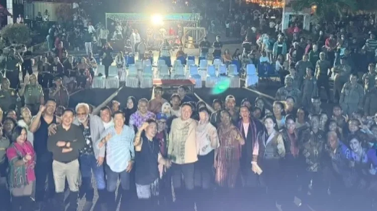Kapolres Kepulauan Tanimbar Hadiri Pesta Rakyat di Saumlaki