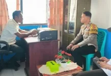 Bhabinkamtibmas Tumbur Sambangi Kantor Pemdes