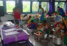 Siswa SMKN 7 Tanimbar Ikuti  Ujian Praktek Muatan Lokal