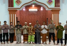 Personel Polres Kepulauan Tanimbar Gelar Safari Ramadan