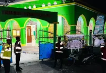 TNI-Polri di Kecamatan Tanut Amankan Sholat Tarawih