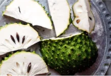 Harga Nangka  Sirsak cukup mahal di Kota Saumlaki.