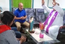 RD Ponsianus Ongirwalu Lakukan Kunjungan Pastoral Prapaskah