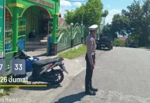 Sat Lantas Polres Kepulauan Tanimbar Amankan Sholat Jumat
