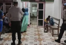 Polsek Fordata Amankan Kegiatan Nobar di Dua Lokasi