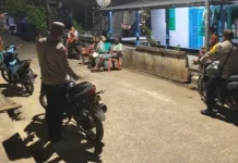 Polsek Wermaktian Gelar Patroli Dialogis Malam Hari