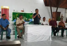 RD Paulinus Serin Pastikan Kesiapan Umat Tumbur Sambut Imam Baru