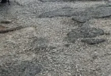 Jalan BTN Rusak Berat Warga Minta Perhatian Pemerintah