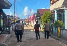 Polsek Tanut Imbauan Keliling Pengibaran Bendera Merah Putih