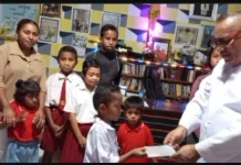 Dingin Tak Menghalangi Anak-anak Melayani Tuhan di Olilit Barat