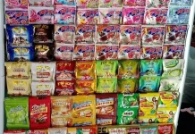 Cuaca Panas, Siswi Olilit Raih Cuan Pop Ice