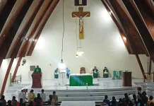 2 Tahun Melayani Rp. Anton Fanumbi Msc Pamit Dari Paroki Santo Petrus & Paulus Lorulun