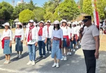 Jajaran Polsek Tanut Amankan Jalannya Lomba Baris Empang