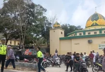 Sat Lantas Polres Kepulauan Tanimbar Amankan Sholat Jumat