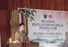 Tenun Ikat Tanimbar Wajib Dilestarikan Turun Temurun