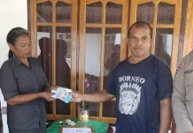 Bhabinkamtibmas Lauran Pastikan Penyaluran Bantuan Pemerintahan Tepat Sasaran