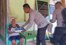 Polri Gelar Aksi Peduli , Berbagi Kasih untuk Lansia,