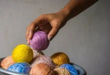 Kain Tenun Ikat Tanimbar