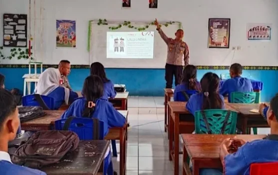 Polres Kepulauan Tanimbar Gelar Program “Polisi Mengajar” RRI