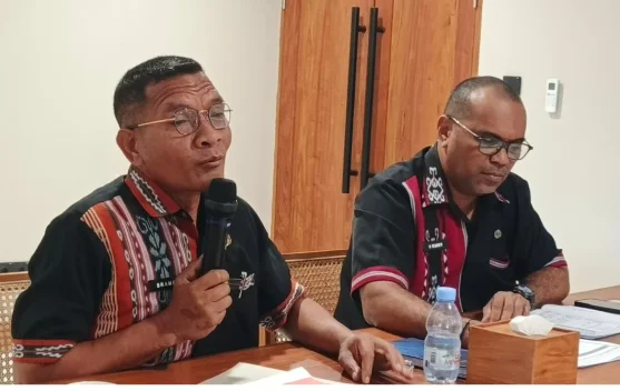 Pemda Tanimbar Siapkan Surat Edaran Jual Beli Tanah Wajib Lewat Notaris Ata Camat