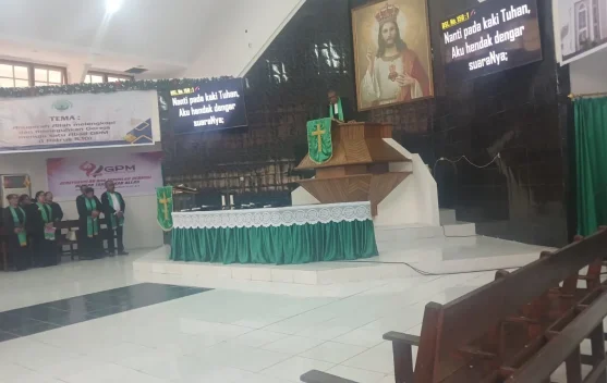 Pdt. Mer Belwawin: Keteladanan Yesus Membasuh Kaki Murid Mengajarkan Ketulusan Pel