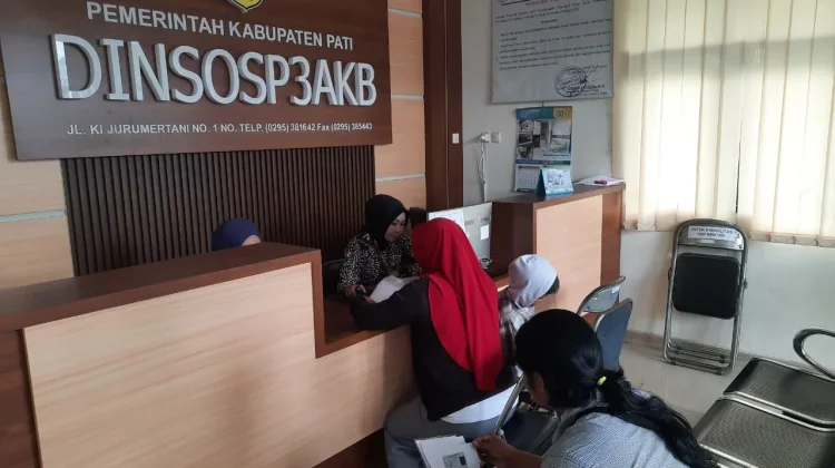 Ratusan Warga Pati  Ajukan Reaktivasi JKN-PBI