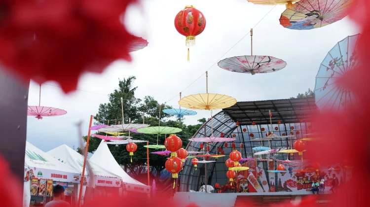 Meriahkan Imlek, Dusun Semilir Hadirkan Kya-Kya DuSem