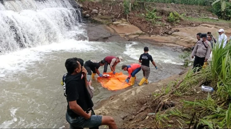 Warga Pati Temukan Jenazah Pria di Sungai Ngasem