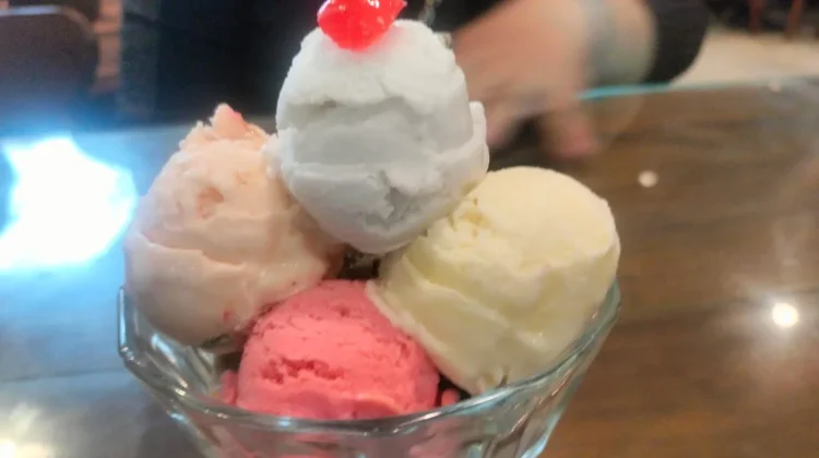 Peluang Usaha Es Krim Scoop Varian Rasa Favorit