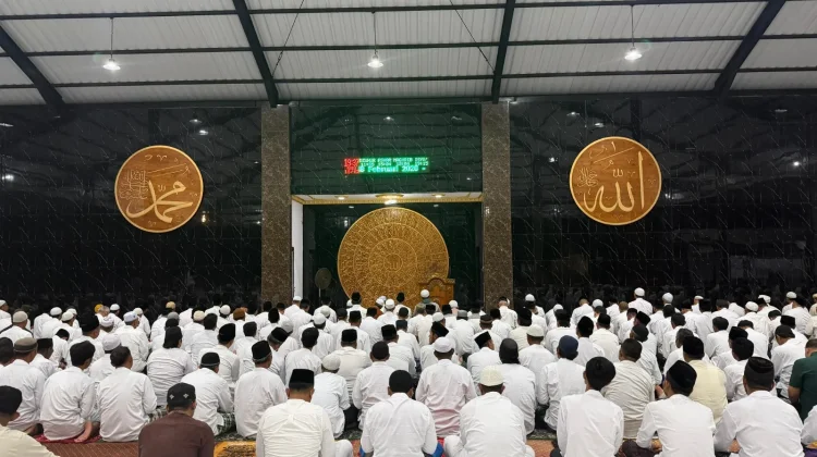 Ratusan Warga Lapas Semarang Khusyuk Ikuti Tarawih Hari Pertama