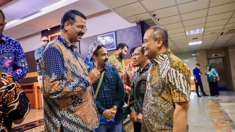 Bidik Investasi India, Gubernur Jateng Tawarkan Sektor Strategis Ini