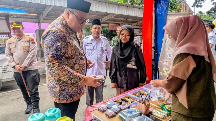 Ratusan UMKM Berpartisipasi di Kampung Ramadan 2026 di Rembang