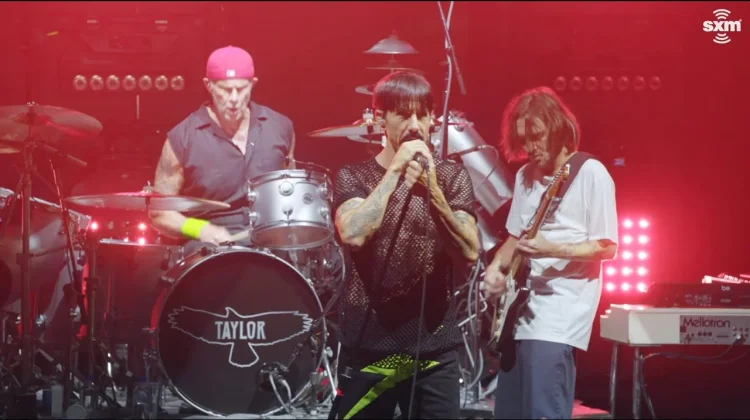 Red Hot Chili Peppers Garap Album Baru