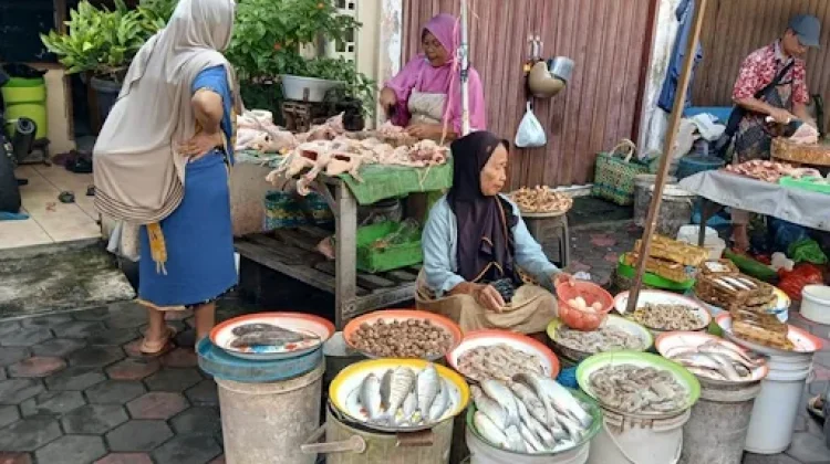Tips Memilih Ikan Segar di Pasar Tradisional