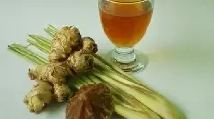 Cara Aman Mengonsumsi Wedang Jahe dan Sereh di Bulan Puasa