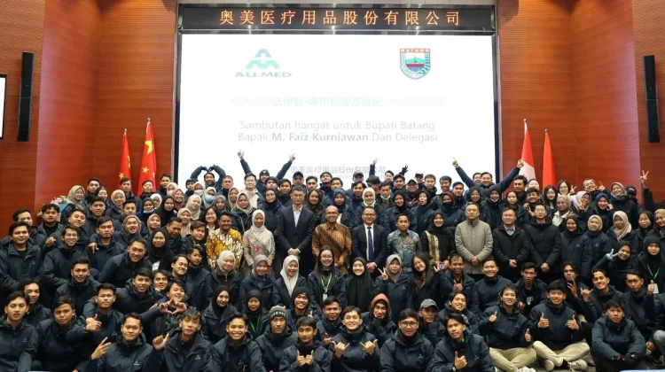 Wujud Transfer Teknologi KEK, Tenaga Kerja Batang Training ke Cina