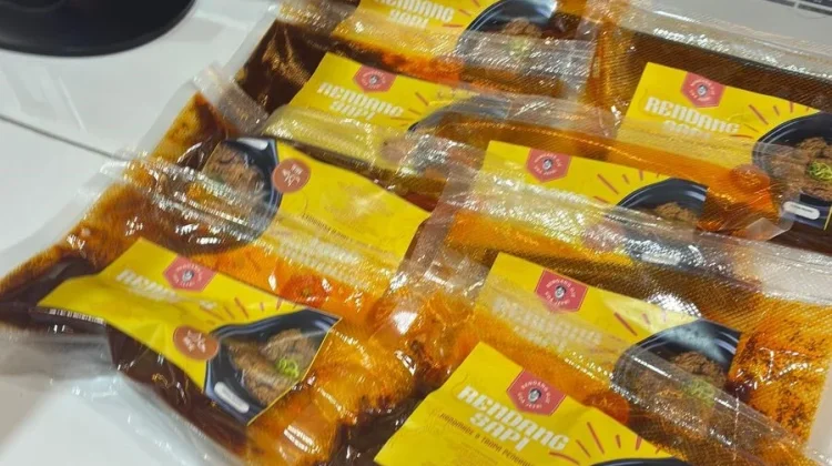 Rendang “UJE” Hadirkan Kelezatan Asli Ranah Minang