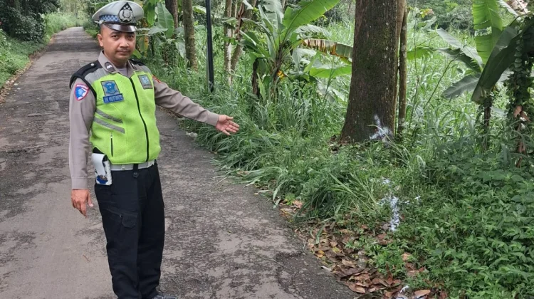 Hendak Perang Sarung, Remaja di Getasan Tewas Tabrak Pohon