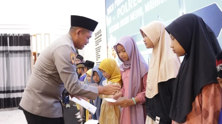 Ramadan Penuh Kepedulian, Polres Grobogan Berbagi dengan Anak Yatim