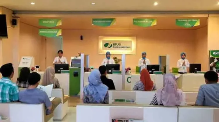 Melalui Jamsostek Mobile, Klaim Jaminan Hari Tua Lebih Cepat dan Praktis