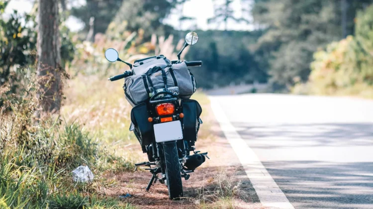 Perhatikan Barang di Motor Demi Keselamatan