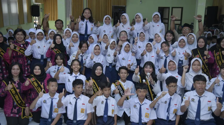 Satu Tahun Kepemimpinan Agustina-Iswar, Akses Pendidikan Terbuka Lebar