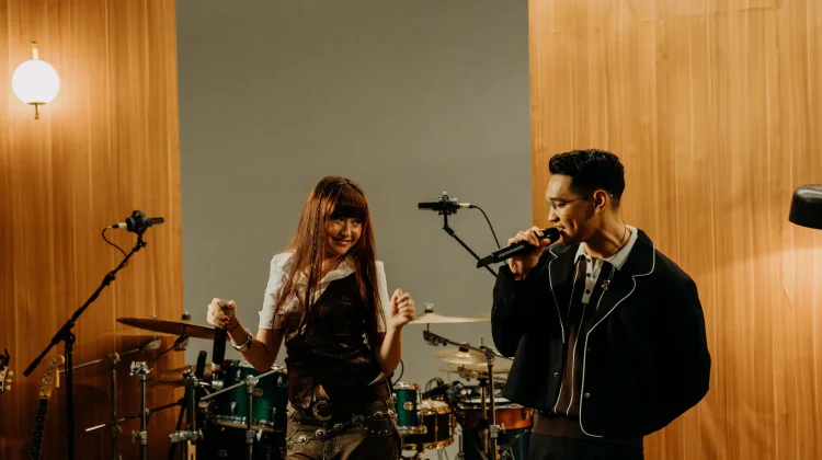 Afgan Segarkan Album “Retrospektif” dalam Format Duet
