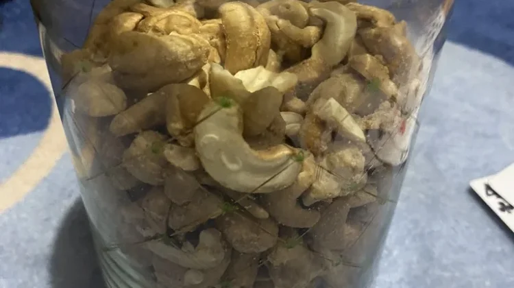 Bahaya Kacang Mete Berlebihan