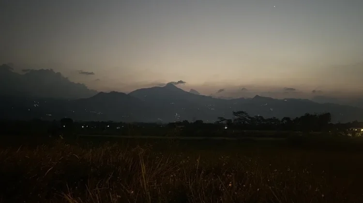 Mengenal Alam dan Lingkungan