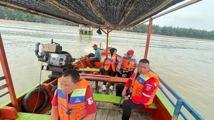 Polda Jateng Amankan Pantai Karangjahe, Wisata Favorit Pengunjung saat Lebaran