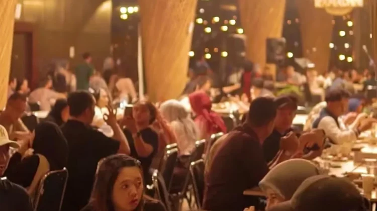 Ramadan Seru, Dusun Semilir Tawarkan Sensasi Bukberlight