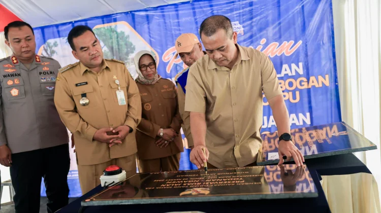 Dua Jalan Baru Blora Diresmikan, Gubernur Berharap Dongkrak Perekonomian