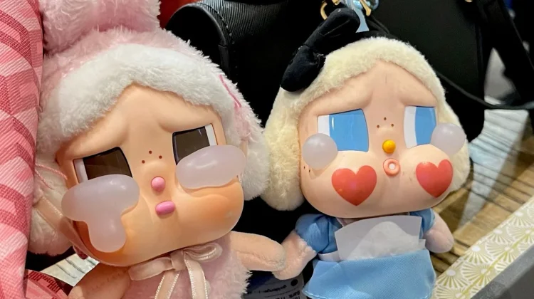 Tren Koleksi Berlanjut, Crybaby Muncul Menyusul